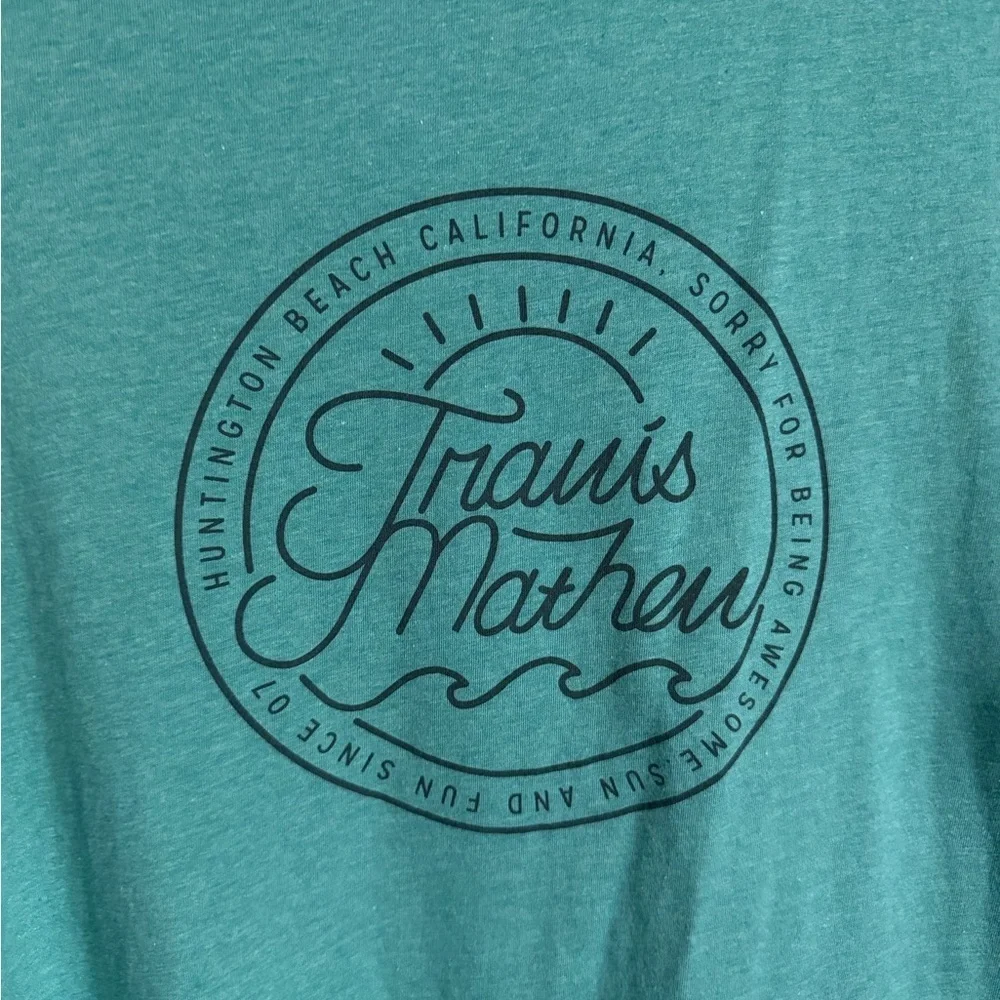 TravisMathew Men’s Short Sleeve Crewneck Graphic Short Sleeve Tee L Green
